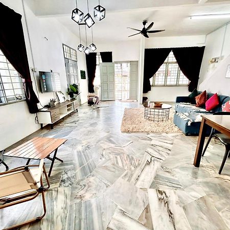Entire Residential House Alma Bukit Mertajam Spacious 4 Bedroom Exterior photo